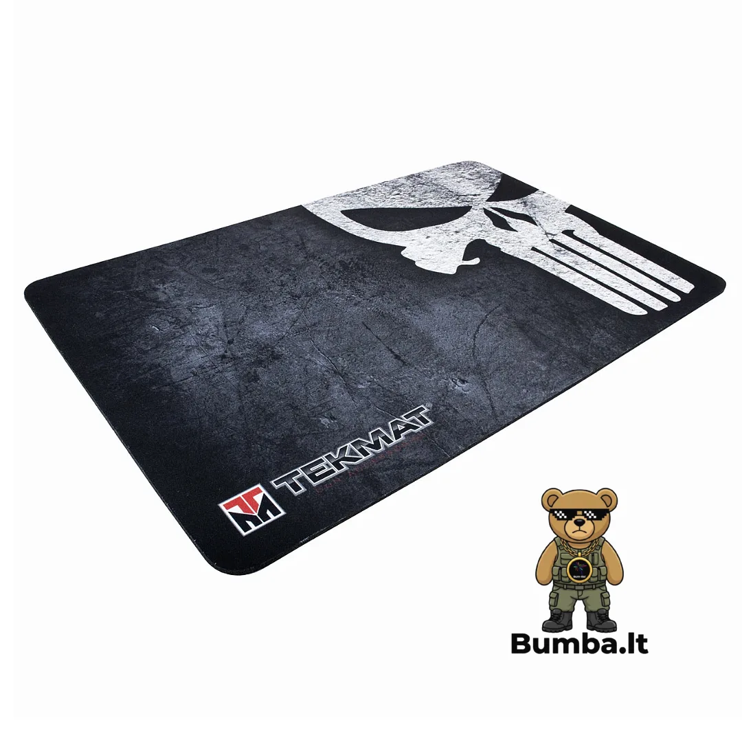 TekMat Punisher ginklų priežiūros kilimėlis nufotografuotas kampu, demonstruojantis prabangią dangos tekstūrą – bumba.lt Kaune ir internetu